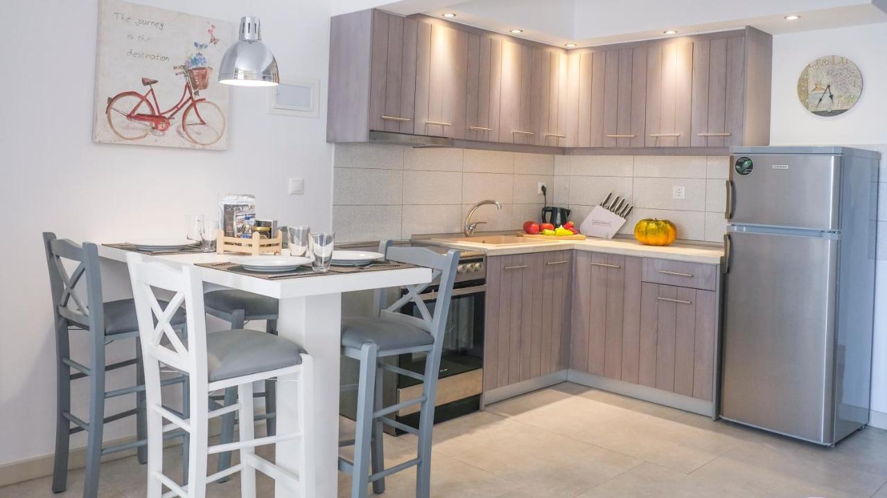 Acrotel Athena Villa Elia Nikitis Bagian luar foto